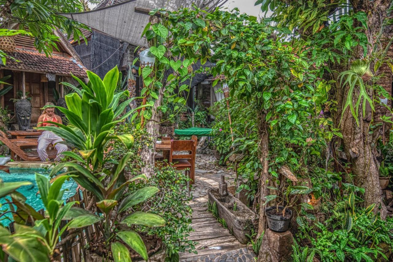 Santhiku Hotel & Spa Lovina  Luaran gambar